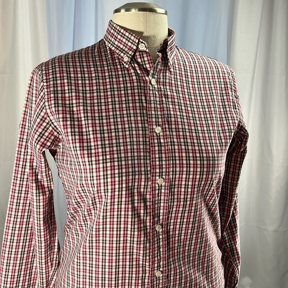 Club Monaco Other - Club Monaco slim fit plaid collared long sleeve button down red blue tan white S
